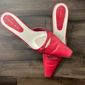 EUC Giani Binni Genuine Leather Slip on Sandals , Red, US sz 8 1/2